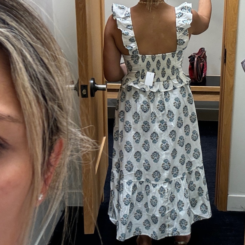 A-Line Maxi White and Blue Women’s Maxi Dress with pockets by J. Crew - Picture 5 of 15
